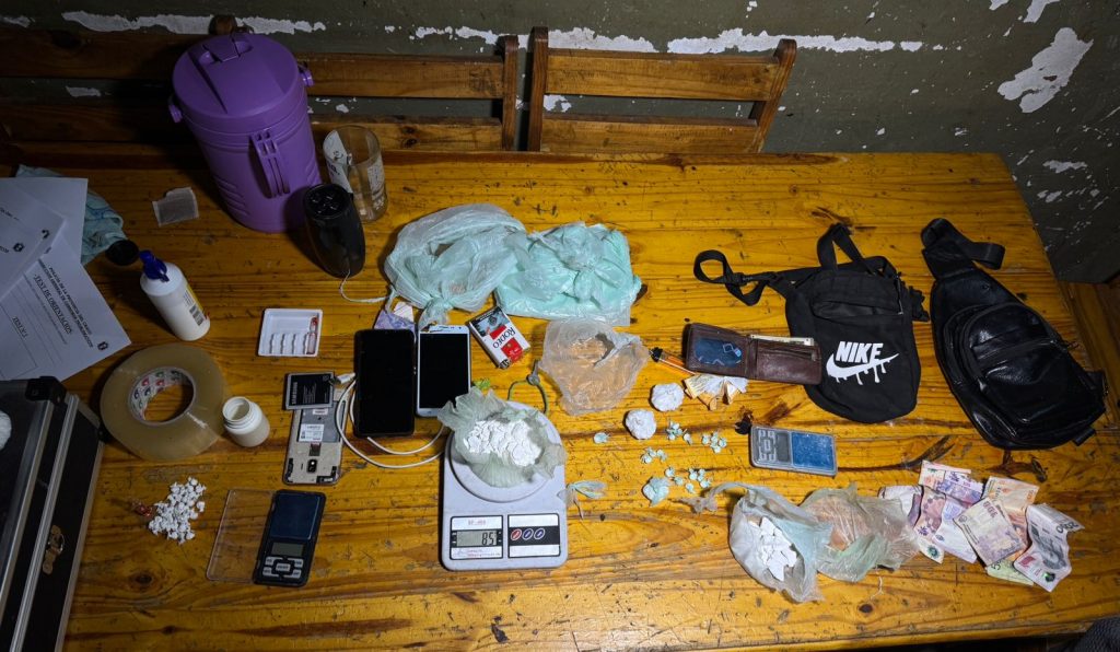 FONTANA: Operativo Con Droga Incautada Y Cinco Personas Detenidas