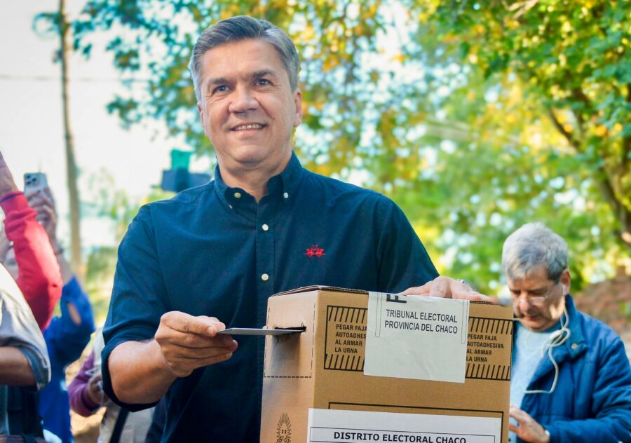 Votó el gobernador Zdero: “Es un día decisivo para los chaqueños y hay que concurrir a votar”