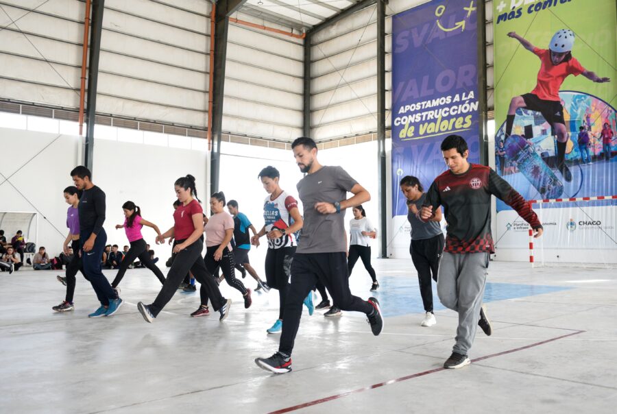 Sáenz Peña: Gran convocatoria para las primeras jornadas de atletismo escolar