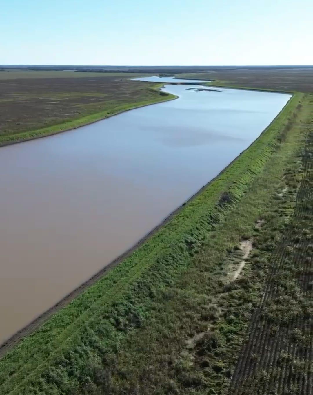 EL GOBIERNO PROVINCIAL CONTINÚA TRABAJANDO EN EL MANEJO DEL AGUA PARA UNA PRODUCCIÓN SOSTENIBLE 
