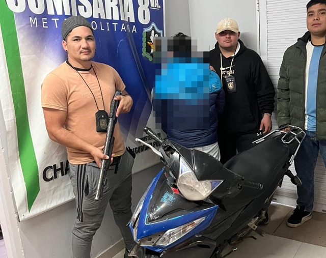 CHACO: Policías Interceptan A Un Joven Que Conducía Una Moto Robada