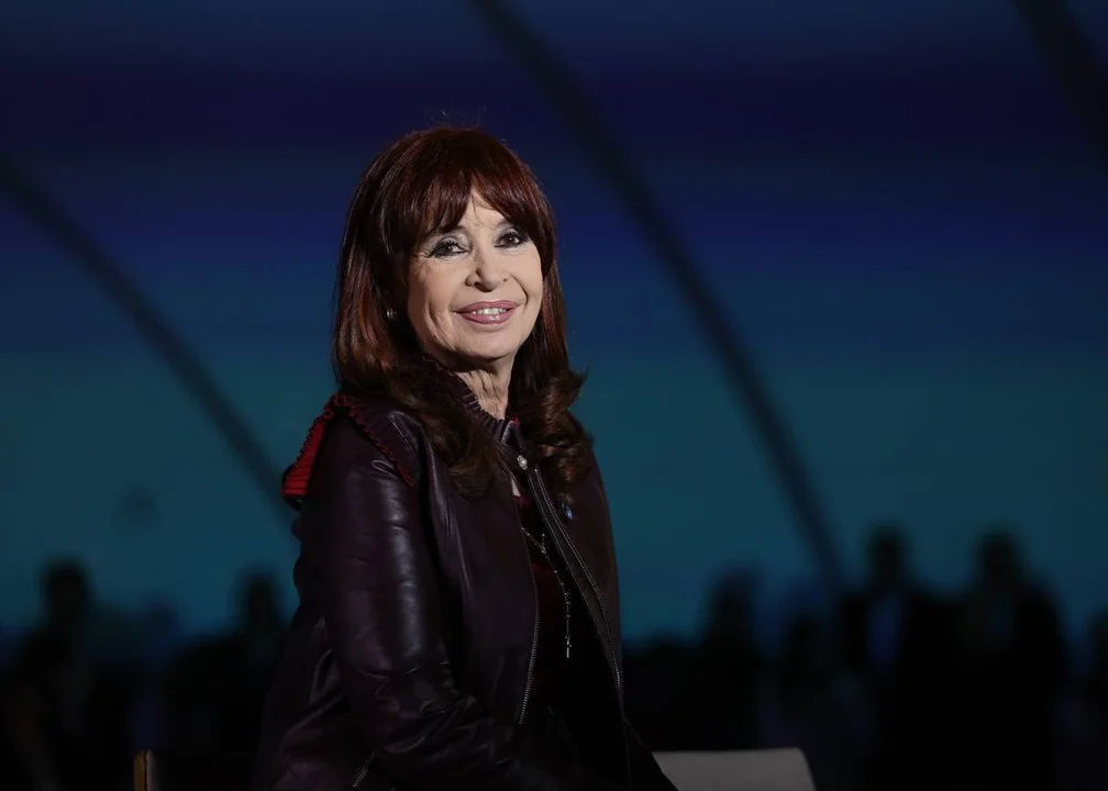 El kirchnerismo convocó a una cumbre de urgencia por si Cristina Fernández va presa