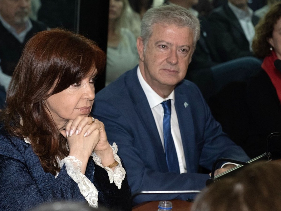 Cristina Kirchner pidió la prisión domiciliaria sin usar la tobillera electrónica: los motivos