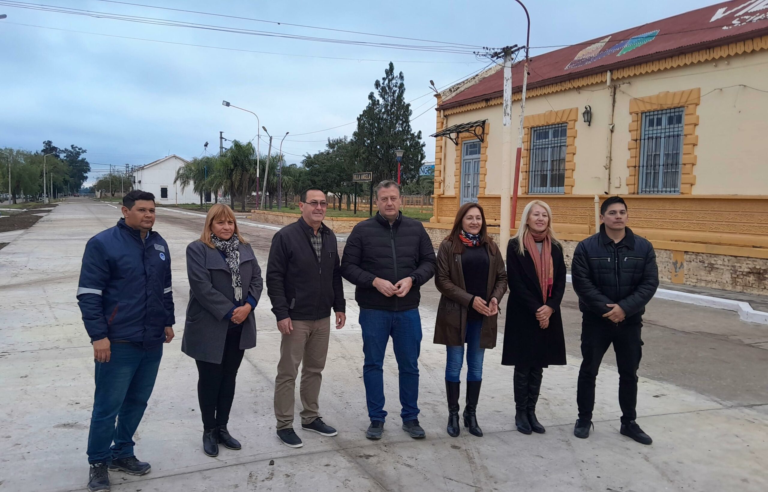 VILLA ÁNGELA: TRABAJO CONJUNTO ENTRE SAMEEP Y VIALIDAD PROVINCIAL PERMITIERON REPAVIMENTAR LA CALLE JUAN B. JUSTO, TRAS REEMPLAZAR UN COLECTOR CLOACAL CLAVE