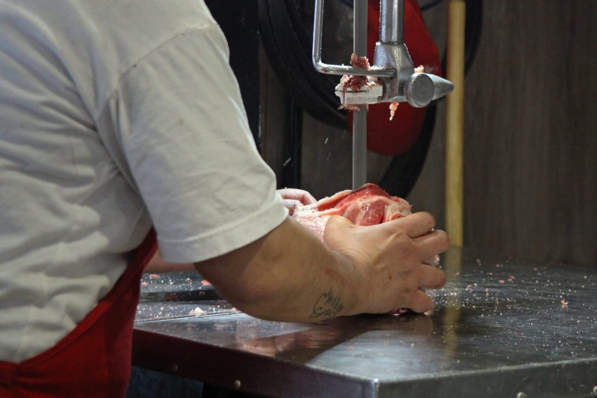 El consumo de carne vacuna sigue en “números rojos” en comparación con los datos históricos argentinos
