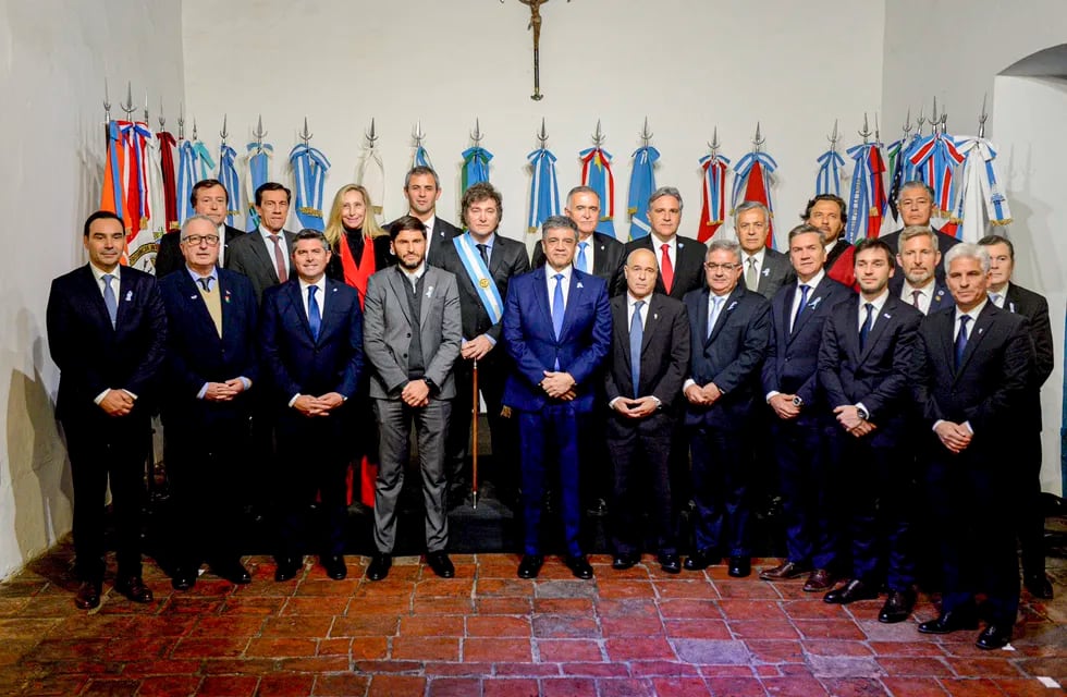 9 de Julio: sin desfile militar, Milei hará la vigilia en Tucumán y espera a los gobernadores