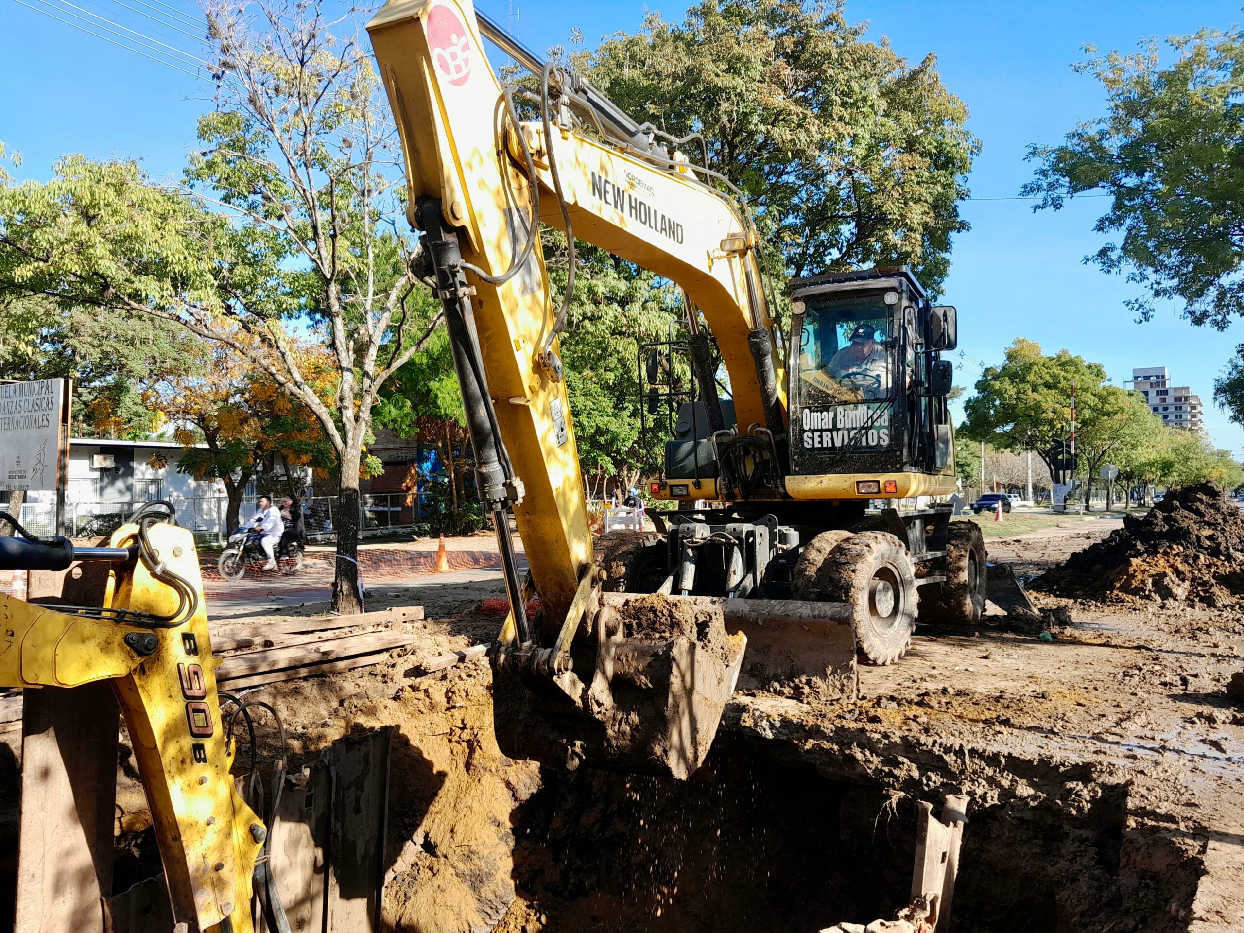 RESISTENCIA: FINALIZÓ LA REPARACIÓN DEL ACUEDUCTO EN AV. LAS HERAS