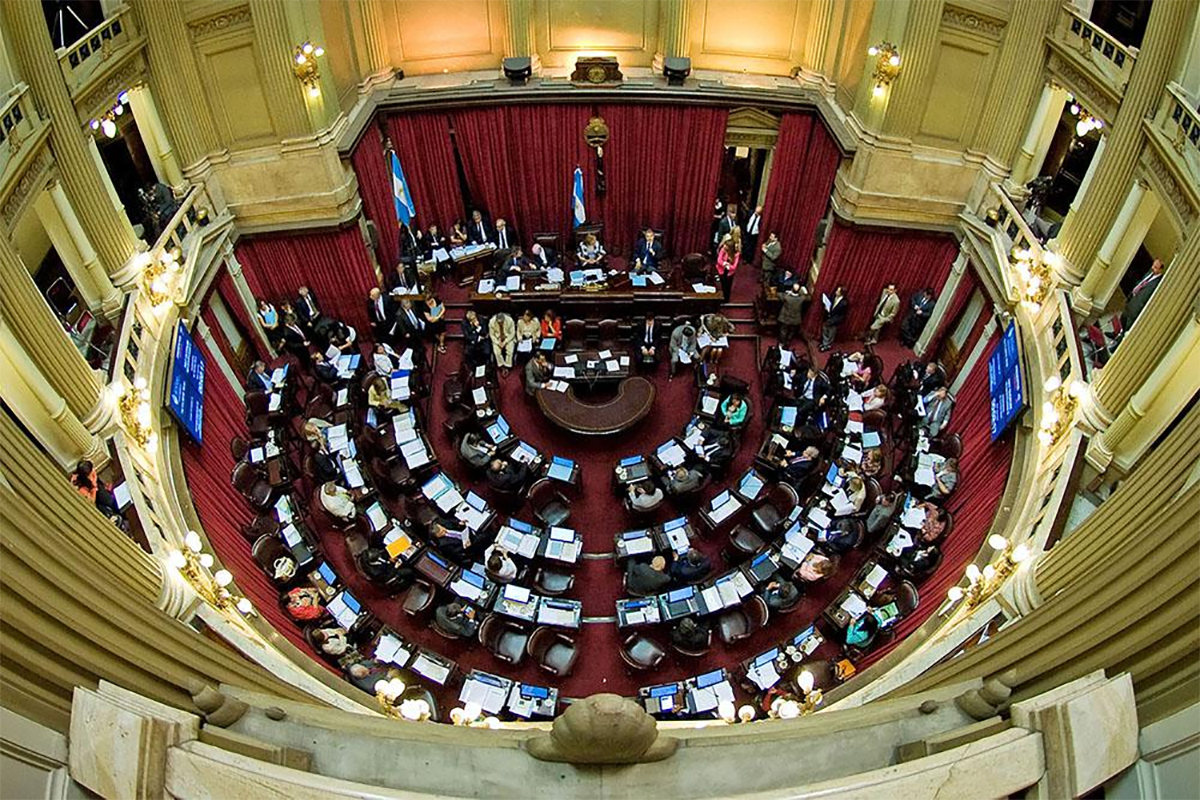 Los gobernadores le tiran una soga a Milei, pero quieren aprobar un proyecto que rechaza la Casa Rosada